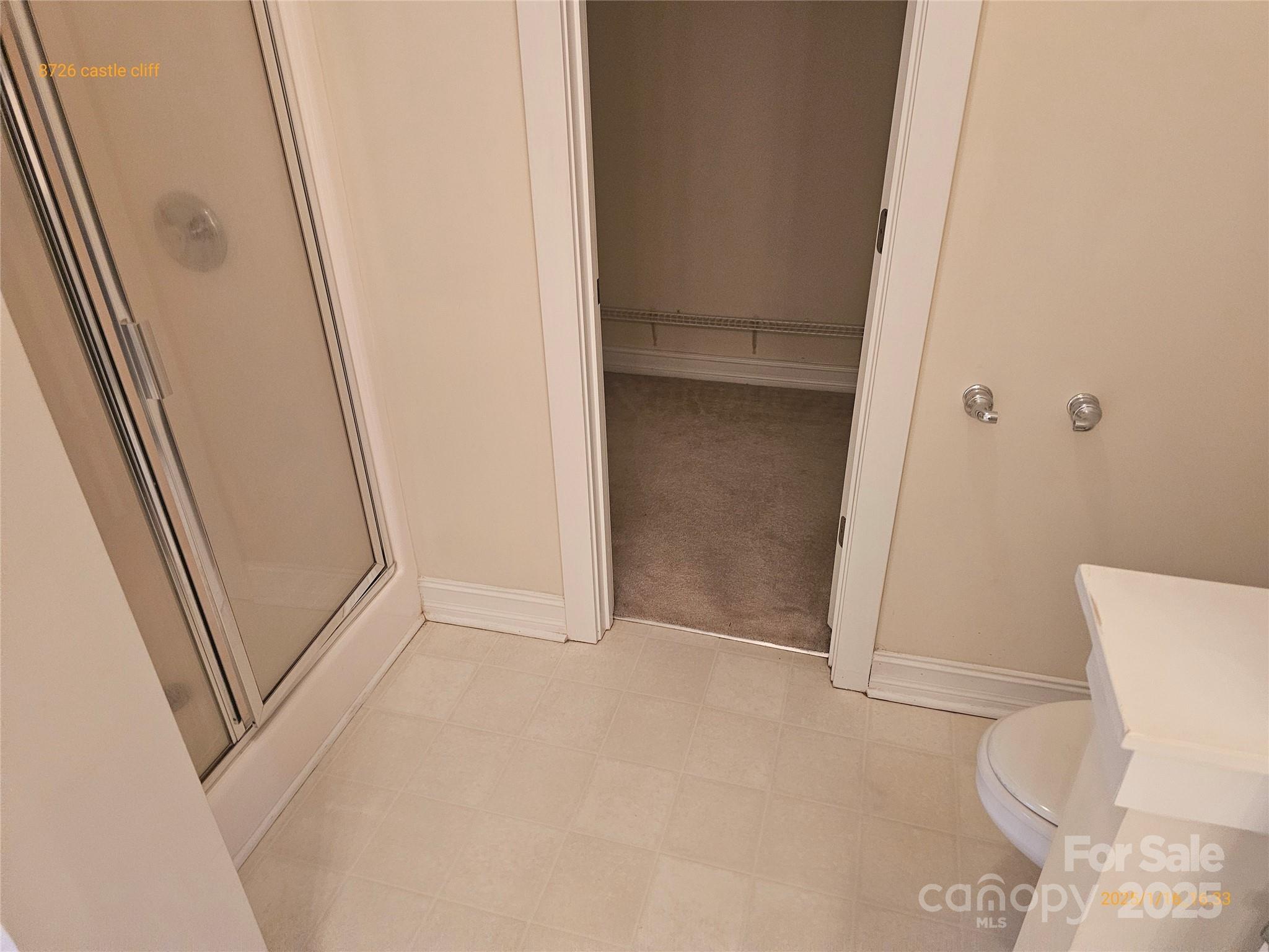 Castle Cliff - Residential