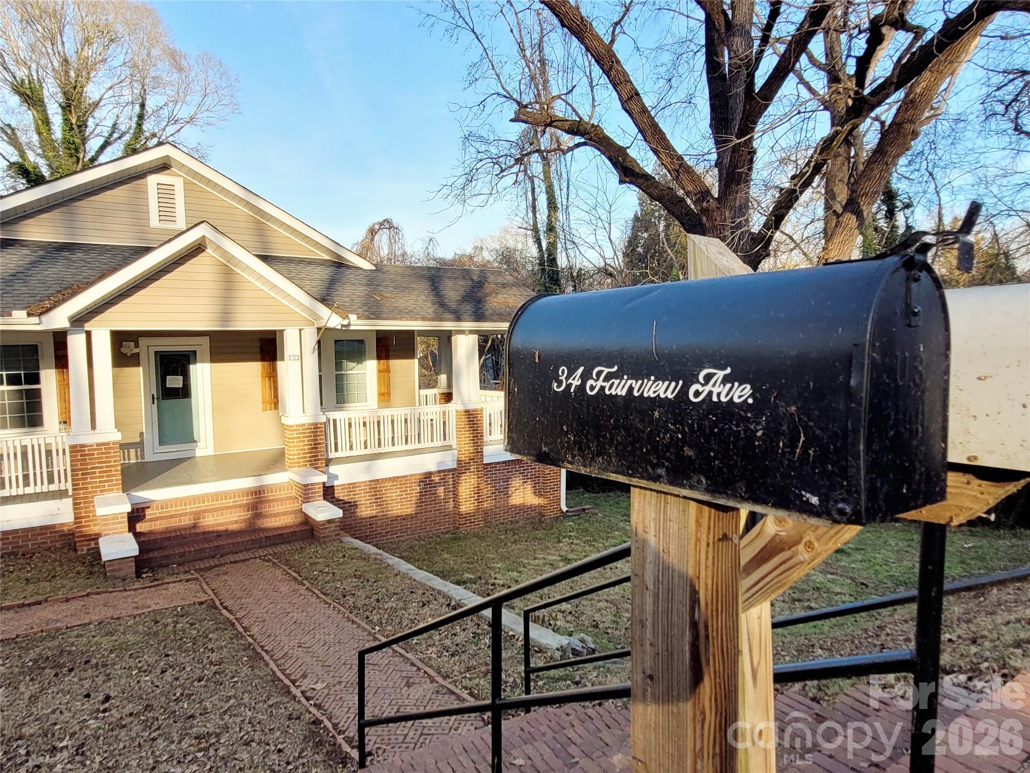 34 Fairview Avenue