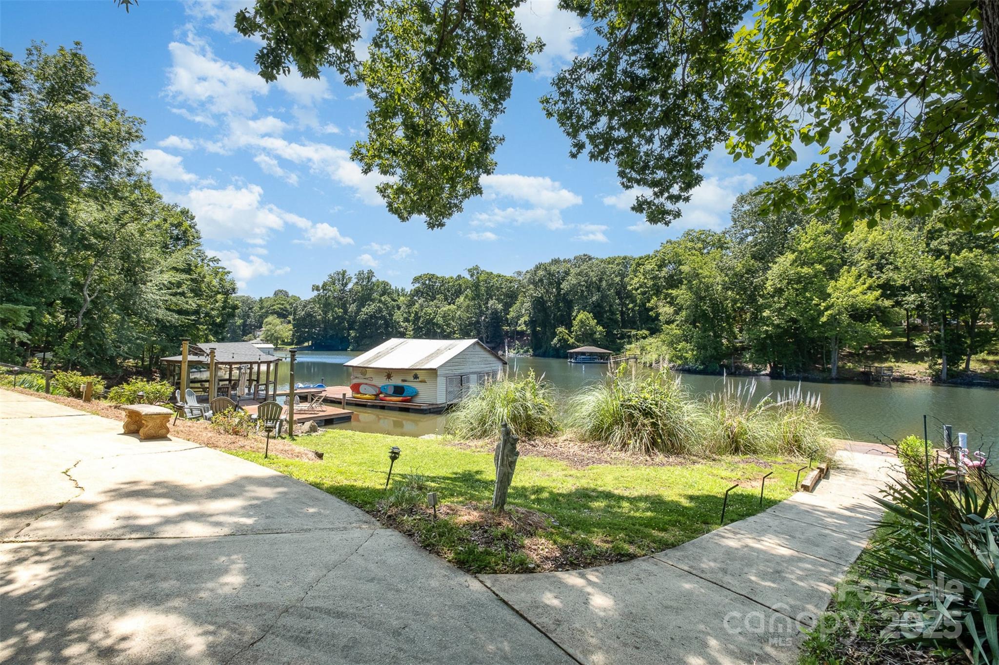 Browns Cove - Residential