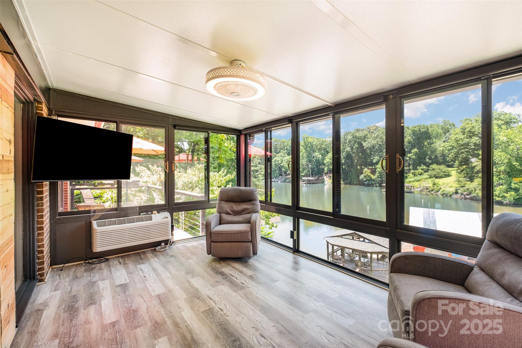 Browns Cove - Residential