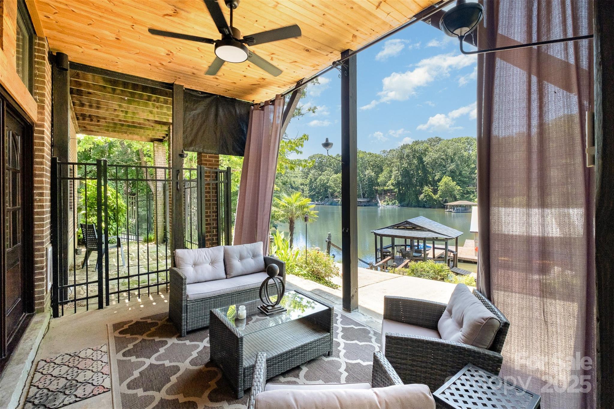 Browns Cove - Residential