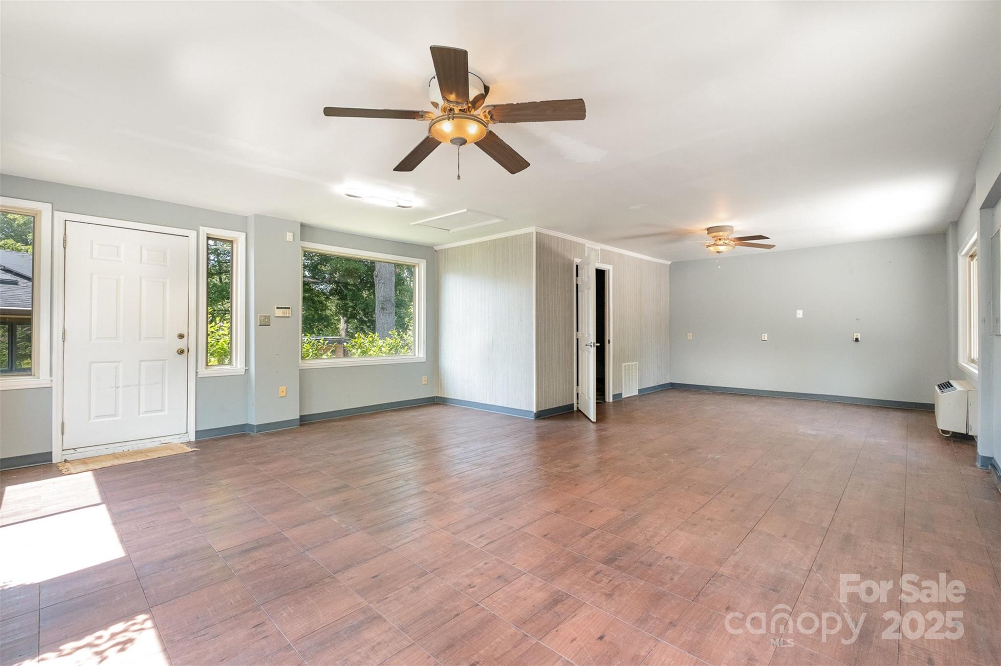 Browns Cove - Residential