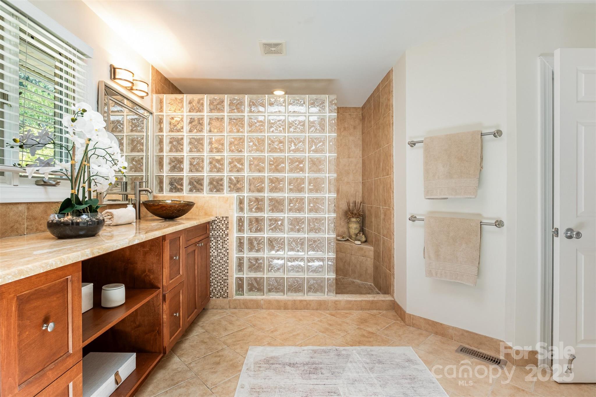 Browns Cove - Residential