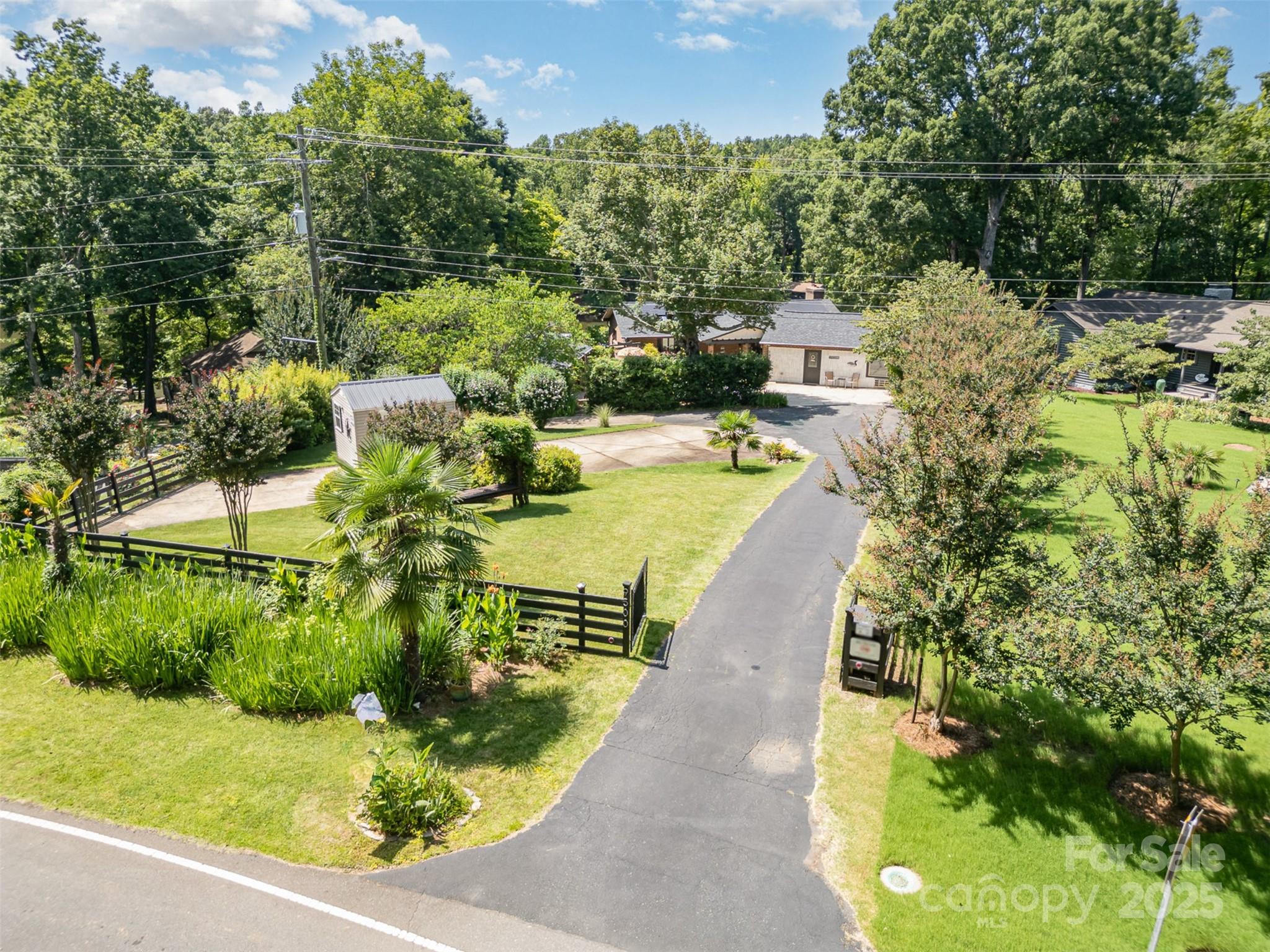 9500 Windygap Road