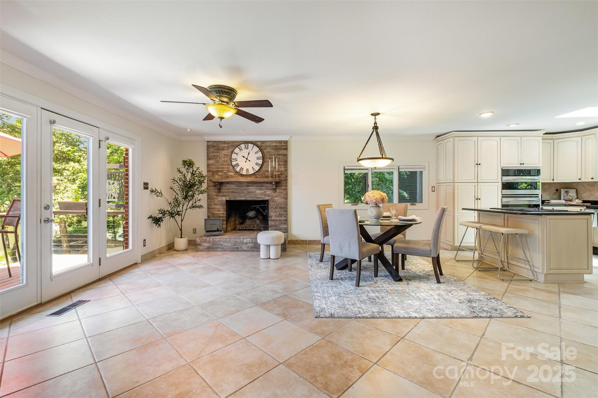 Browns Cove - Residential