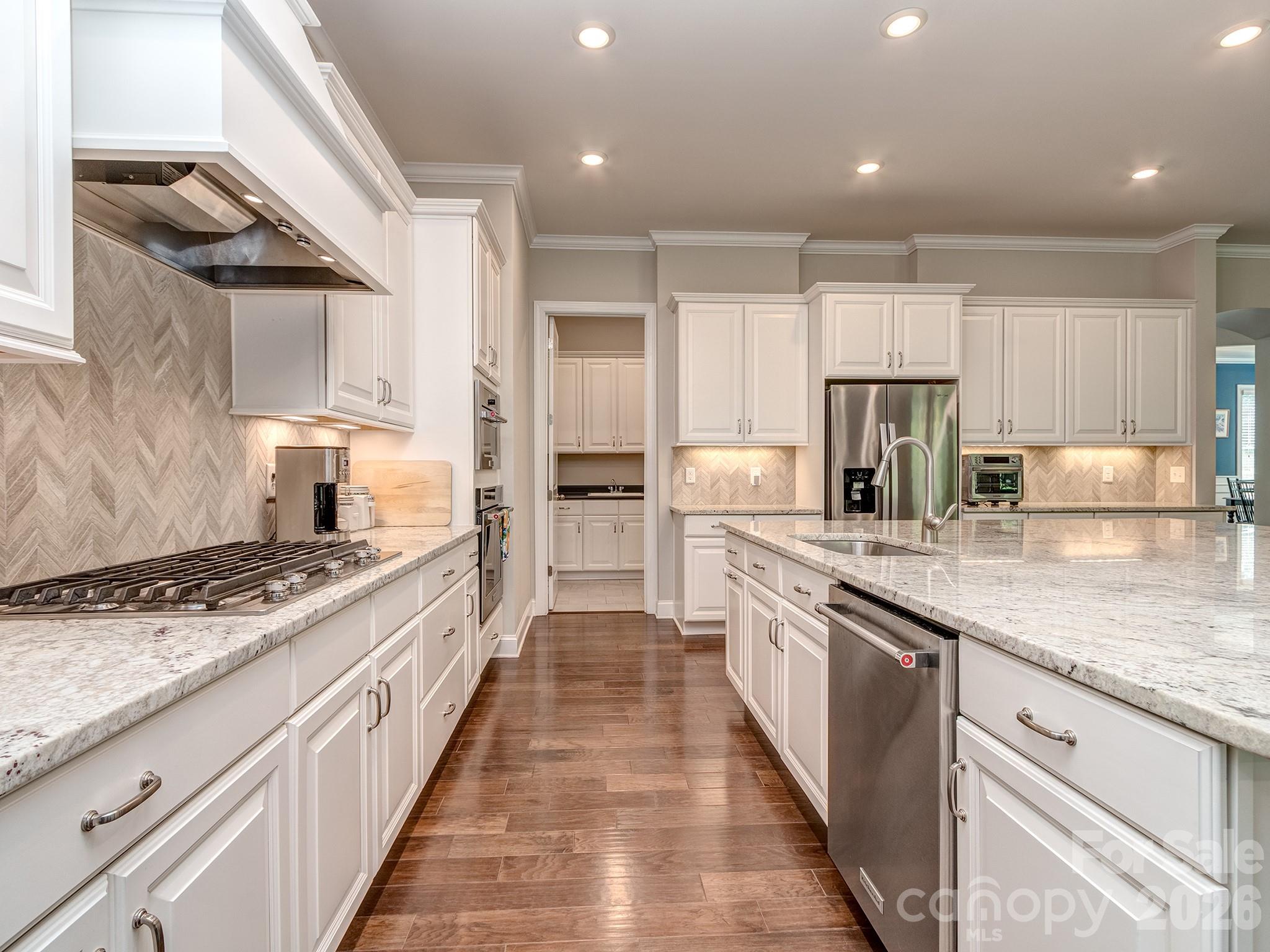 121 Enclave Boulevard