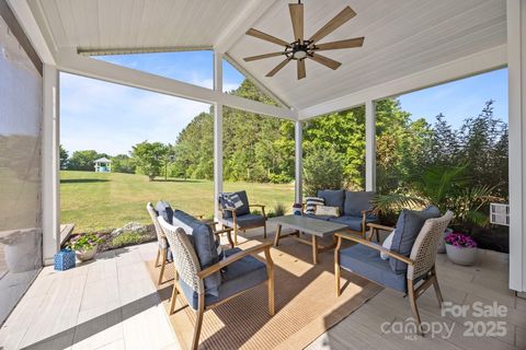 9871 Travertine Trail Davidson NC 28036