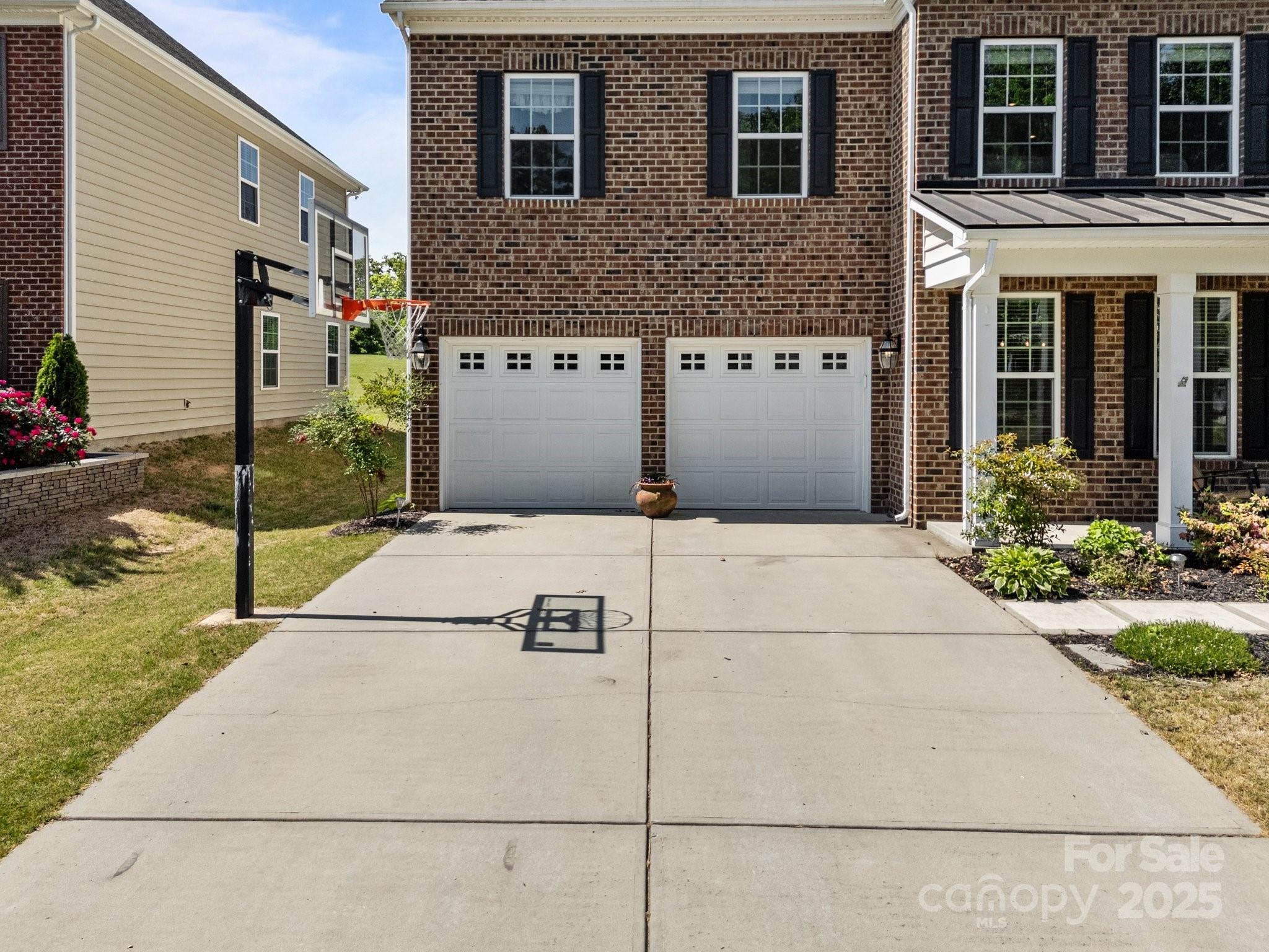 9871 Travertine Trail