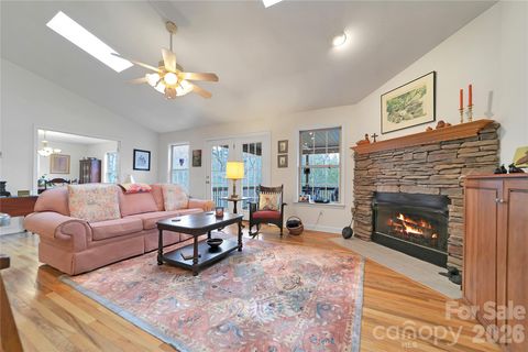 Photo of 126 Gasga Court, Brevard, NC 28712 (MLS # 4338134)