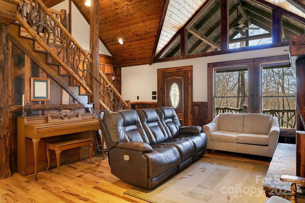 68 Sherwood Village Court