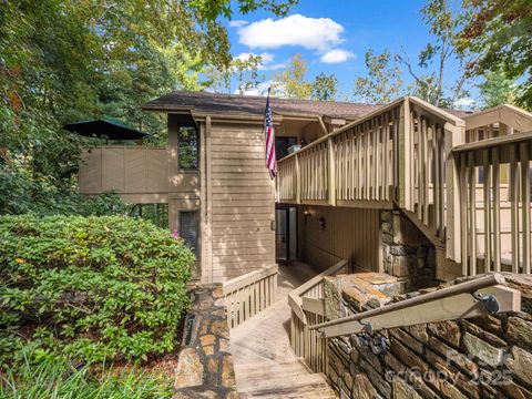 405 N Scarlet Oak Lane Hendersonville NC 28791