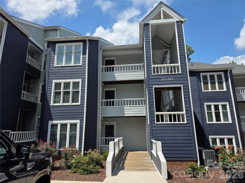 Photo of 323 Northwest Drive, Davidson, NC 28036 (MLS # 4426389)