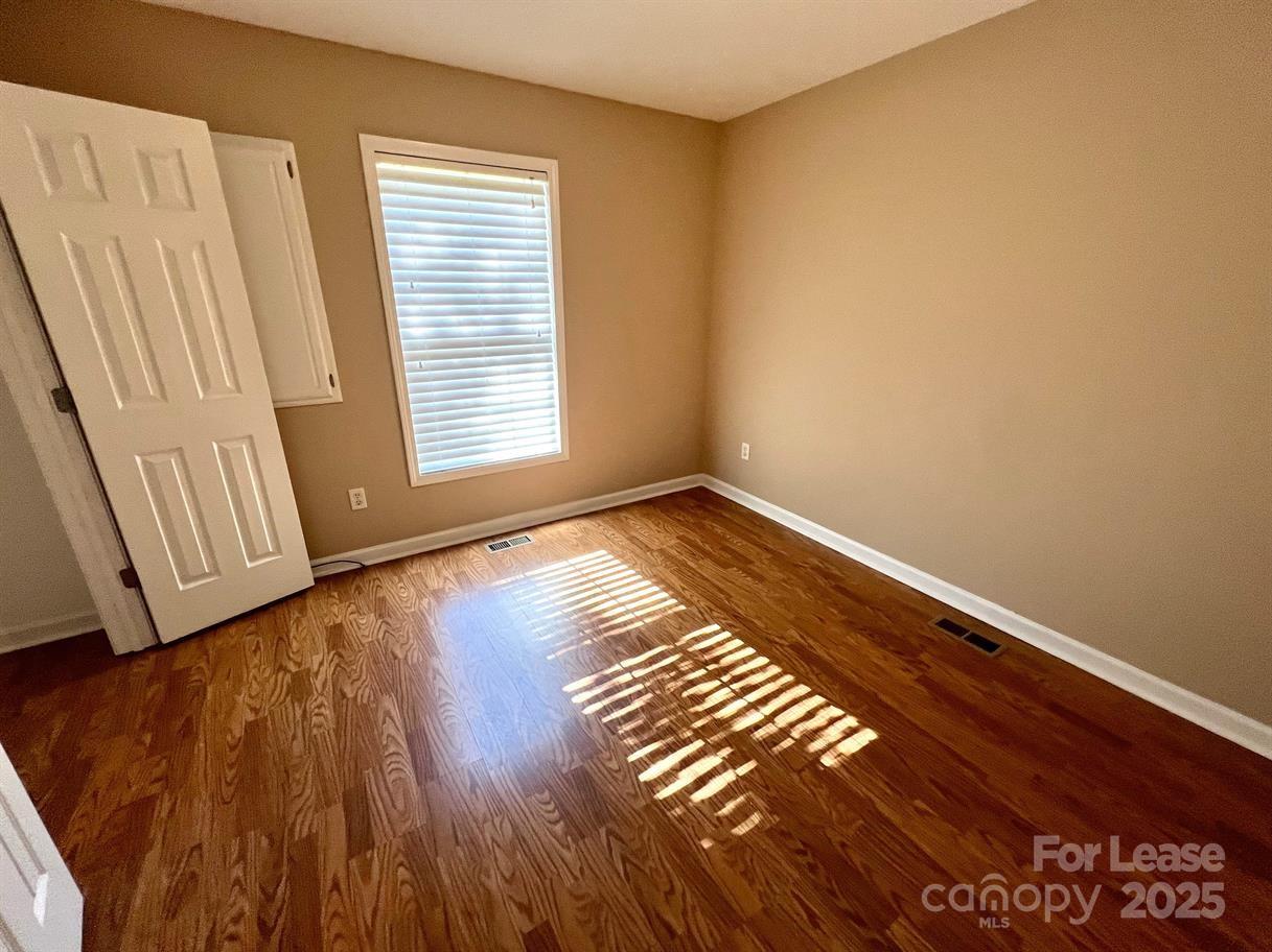 Elliott Acres - Residential Lease