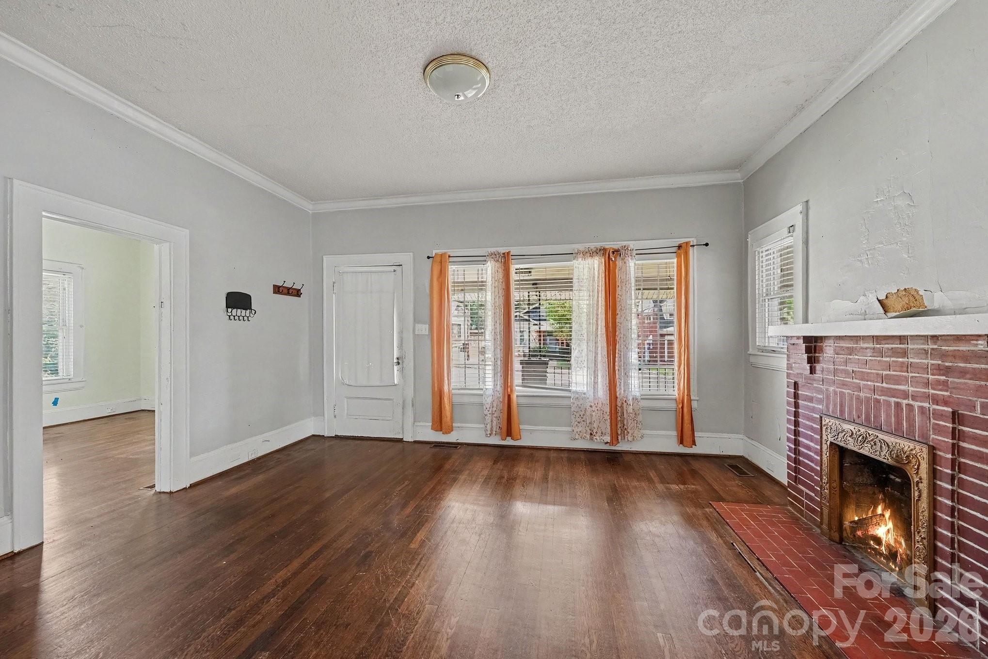 2828 Bon Air Avenue