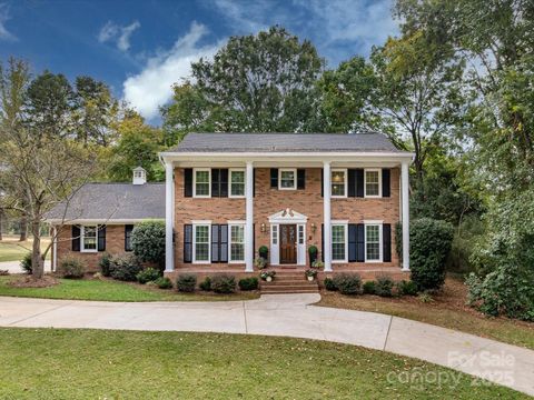 Photo of 5918 Foxcrest Drive, Mint Hill, NC 28227 (MLS # 4305491)