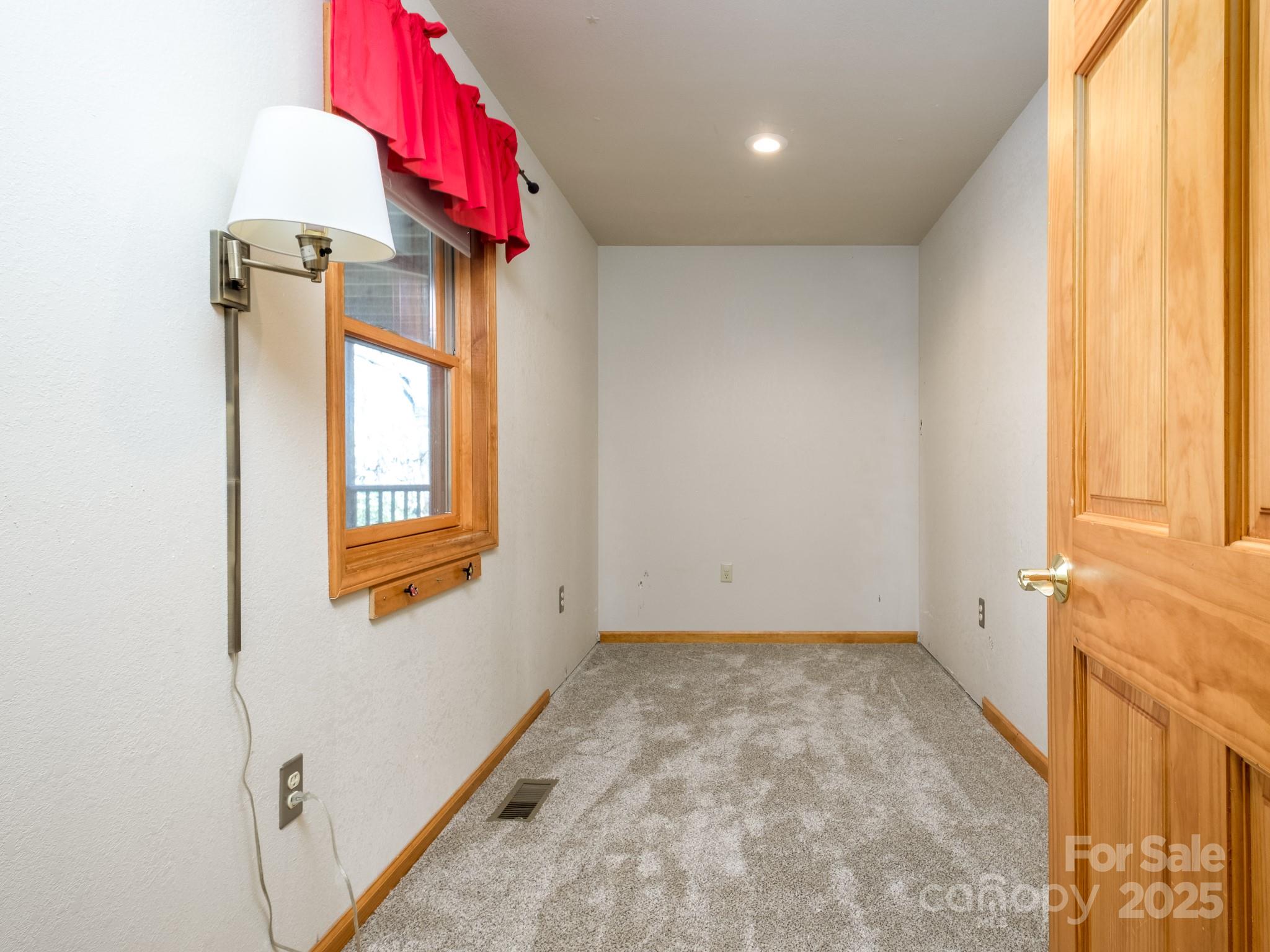 Connestee Falls - Residential