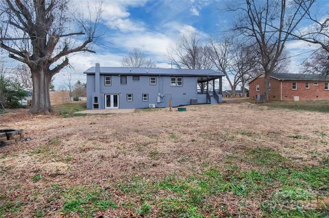 A home in Kings Mountain