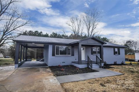 A home in Kings Mountain