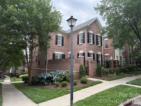 Photo of 203 Caldwell Lane, Davidson, NC 28036 (MLS # 4388014)