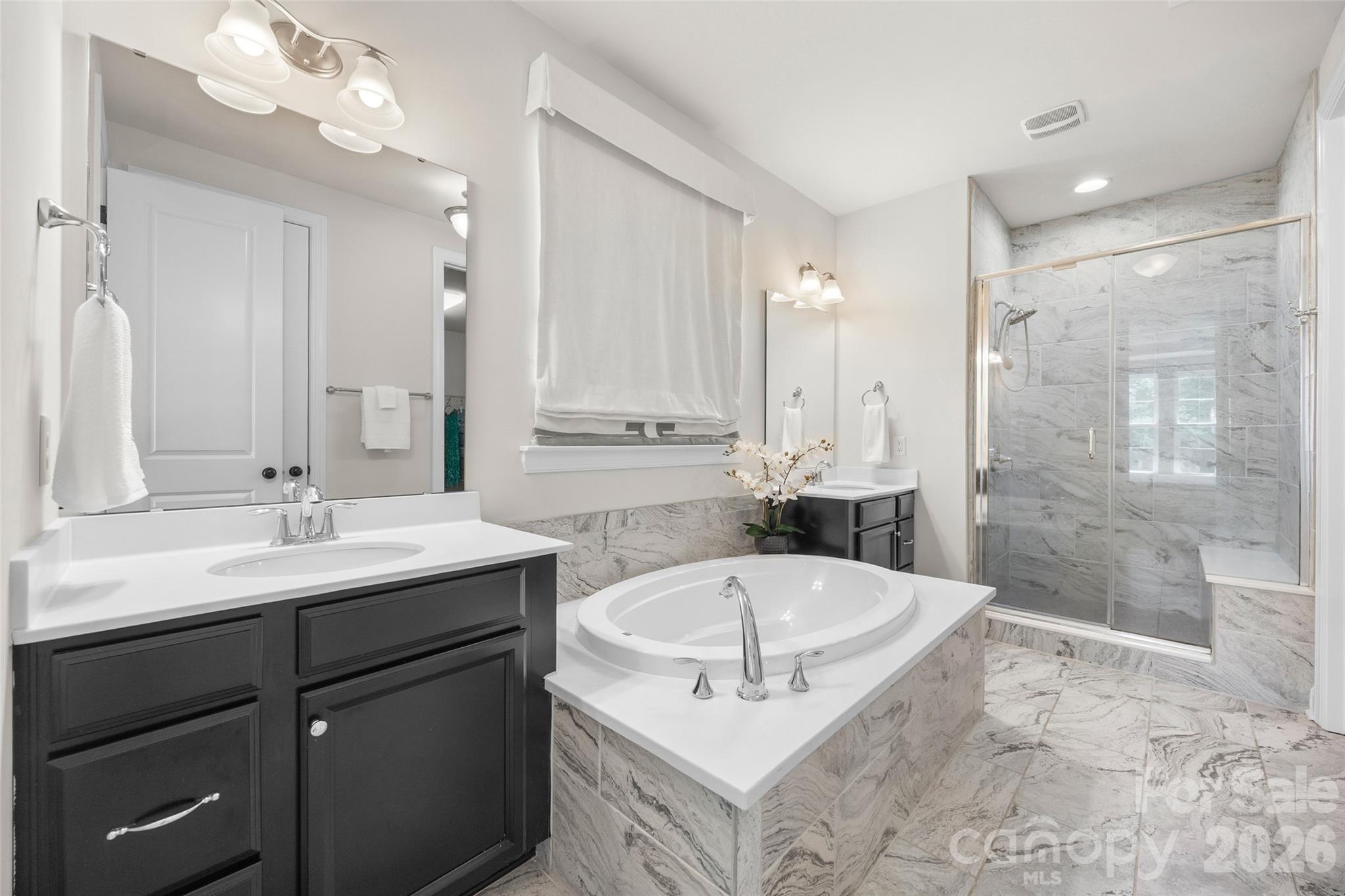 Oakland Pointe - Residential