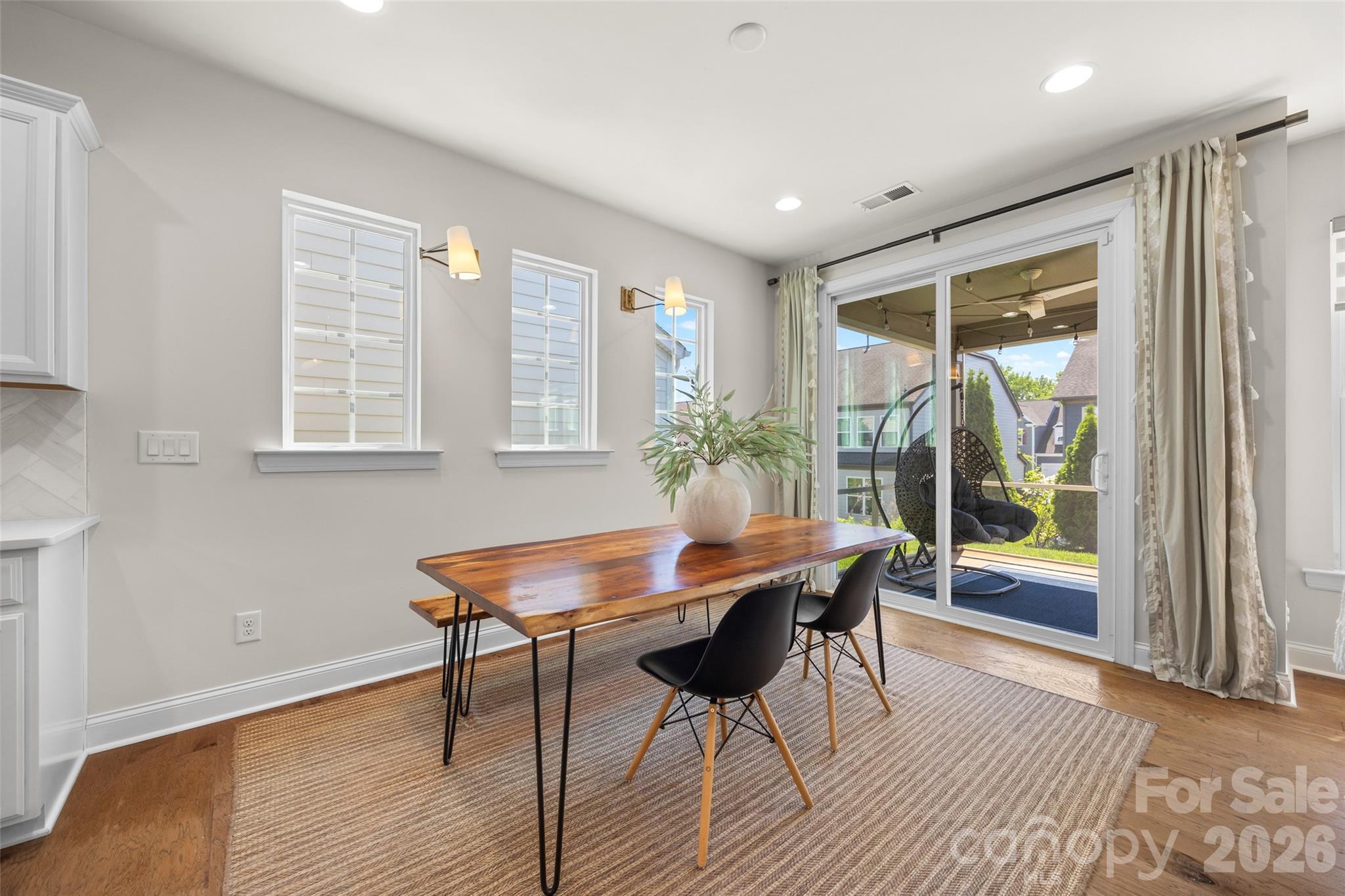 Oakland Pointe - Residential