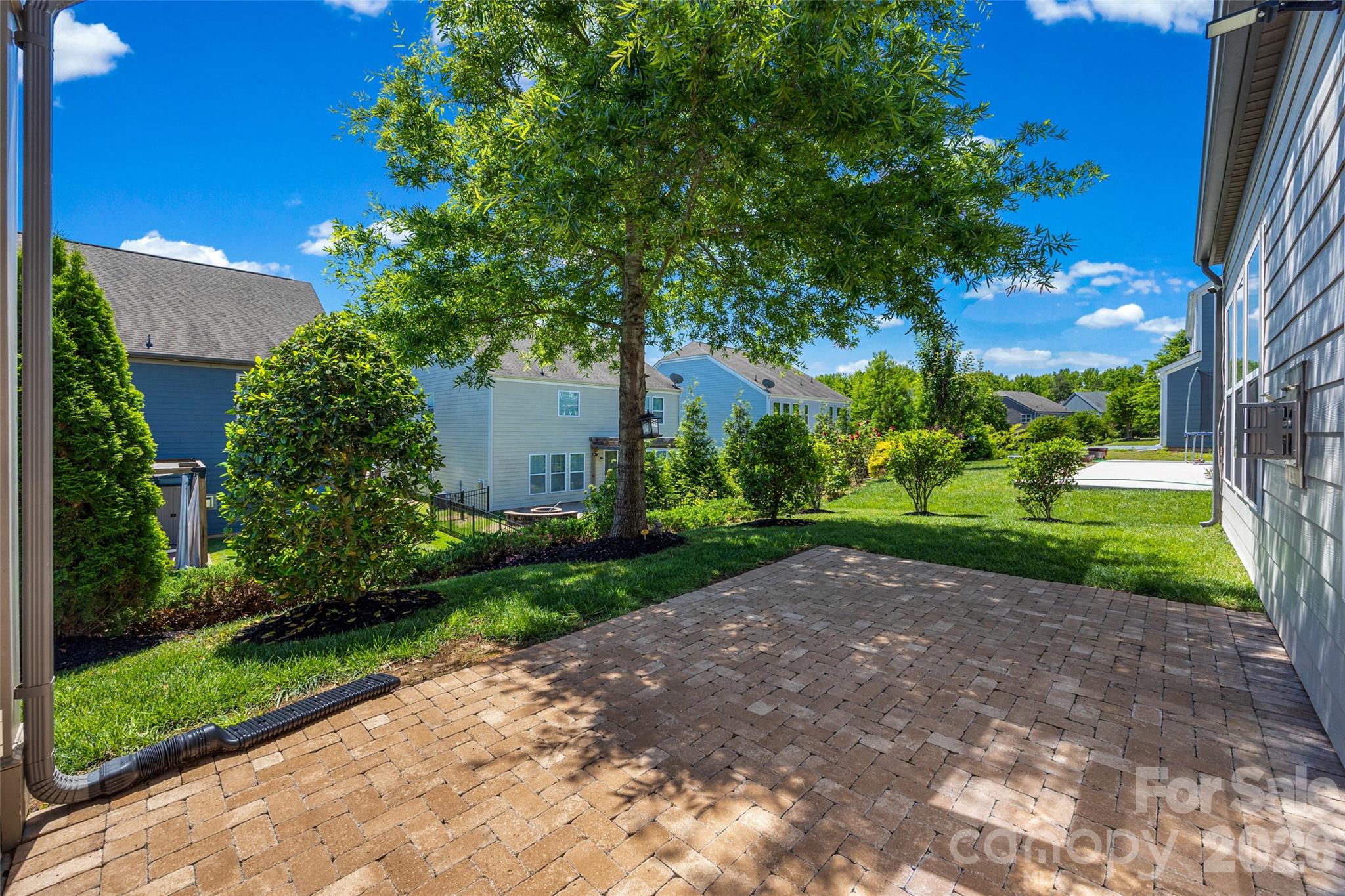 Oakland Pointe - Residential