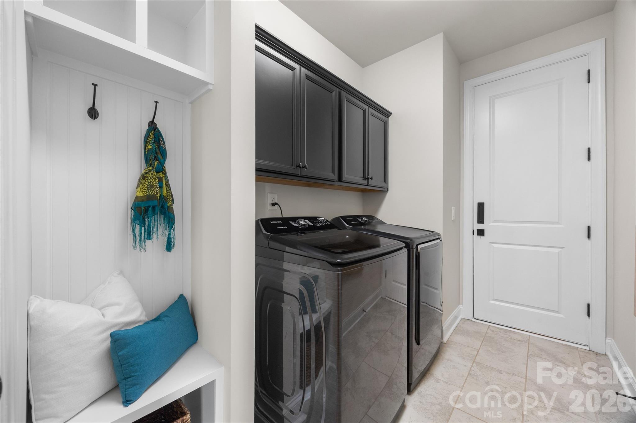 Oakland Pointe - Residential