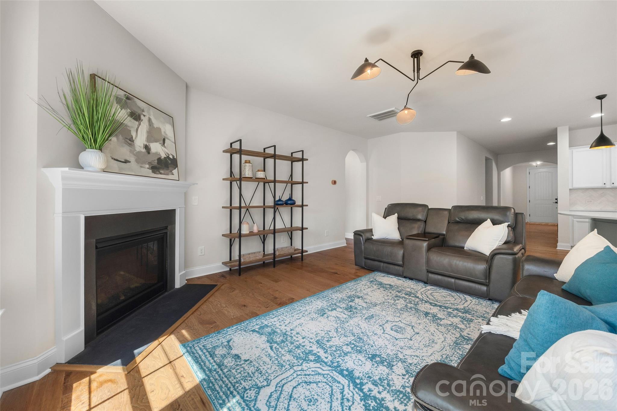 Oakland Pointe - Residential