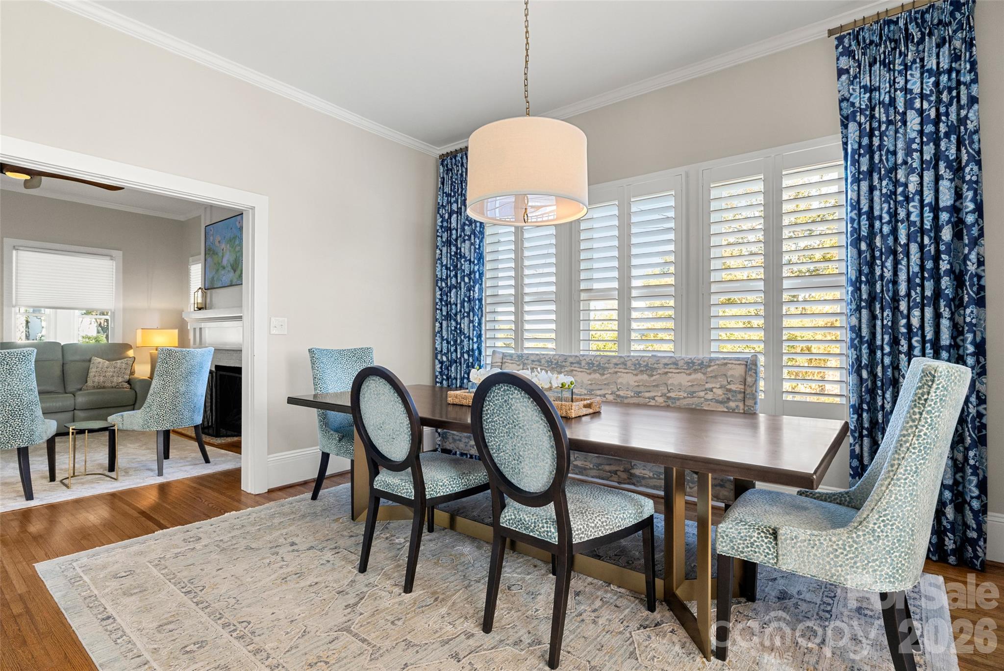 133 W Glendale Avenue