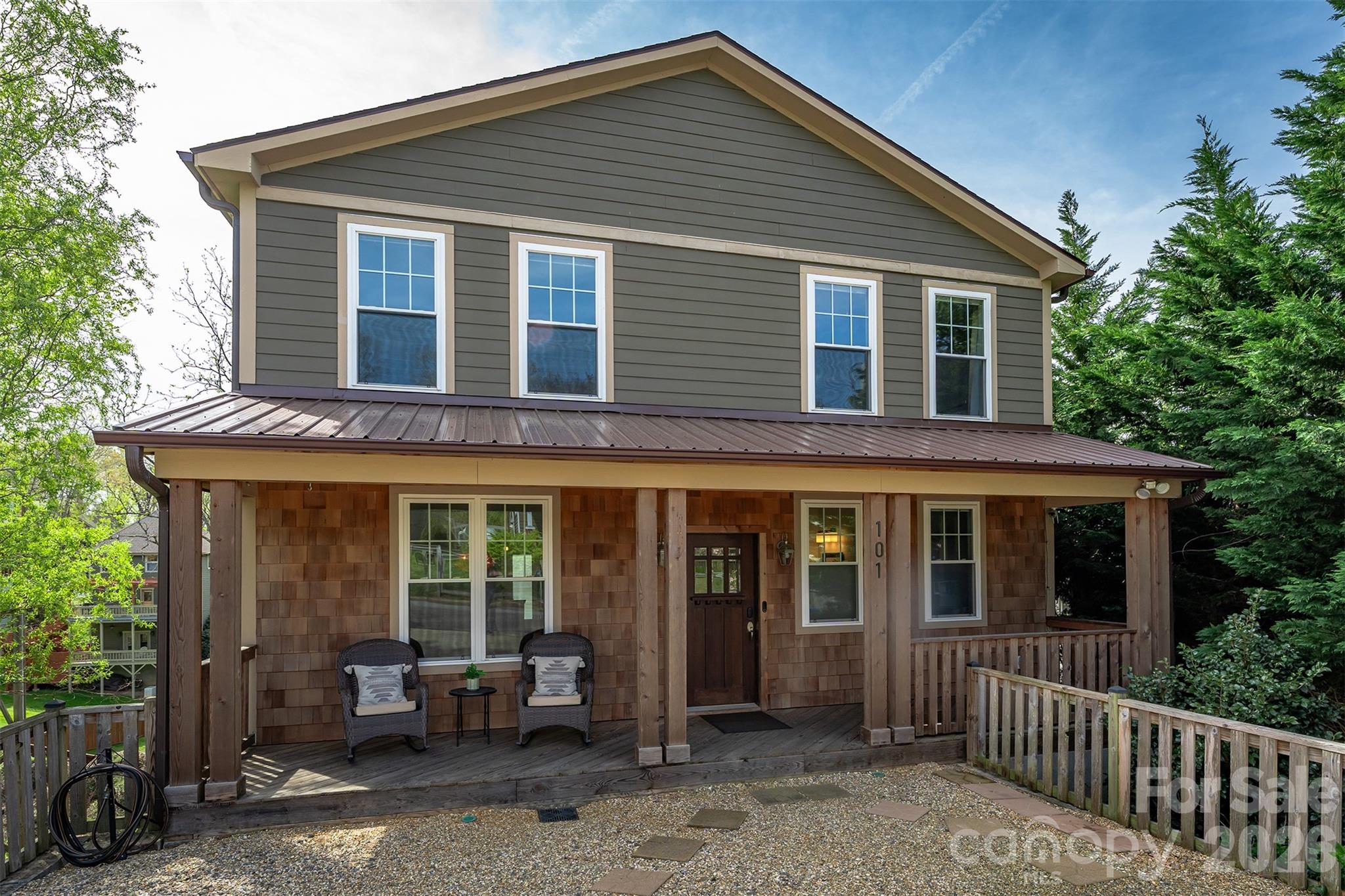 101 Courtland Avenue