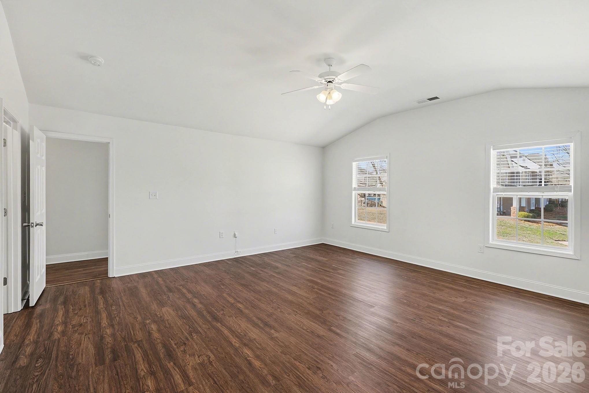 Taylor Glenn - Residential