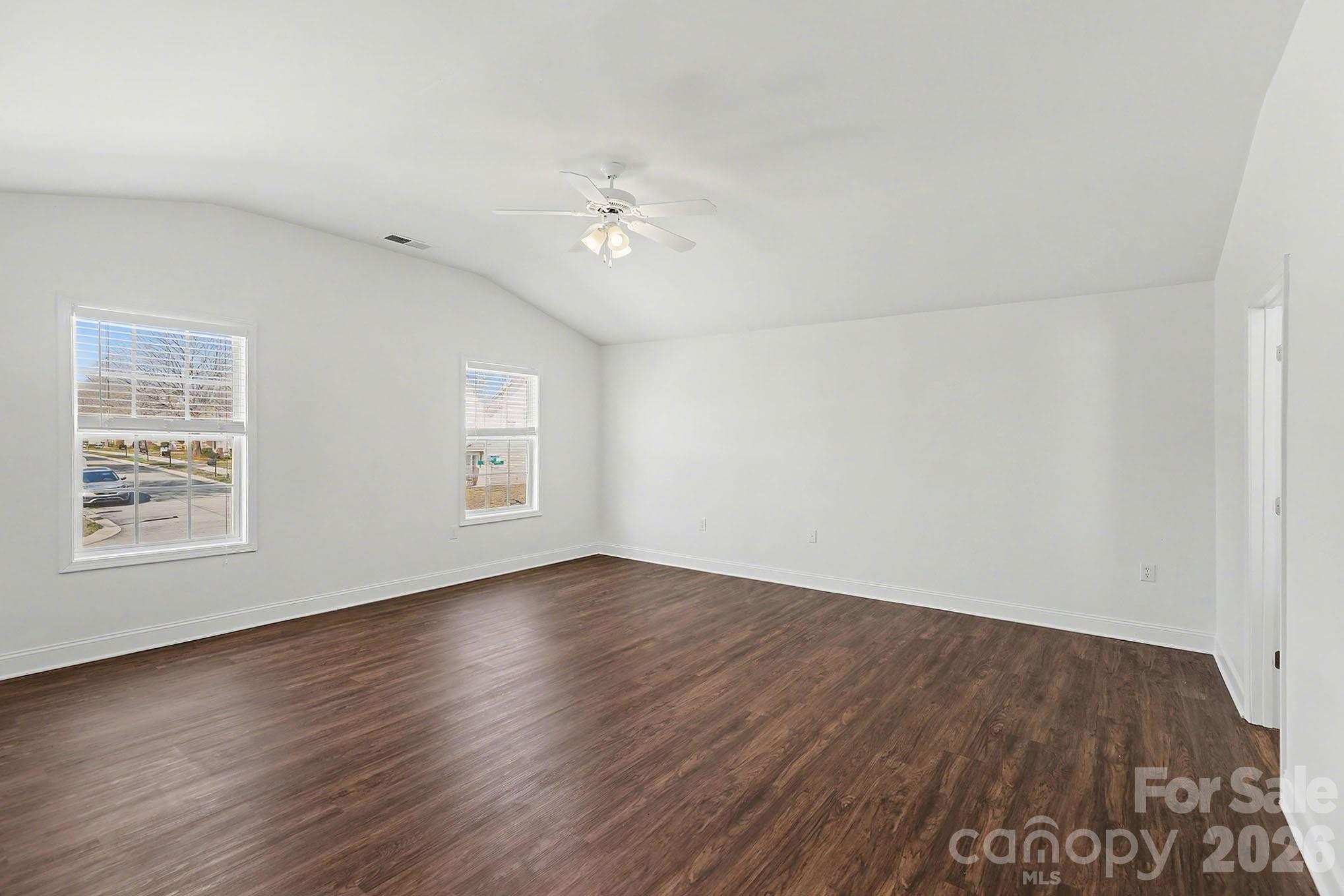 Taylor Glenn - Residential