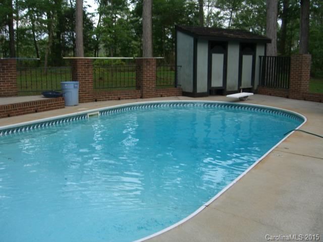 Country Club Heights - Residential