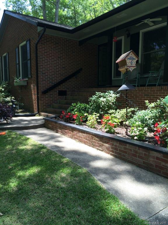 Country Club Heights - Residential