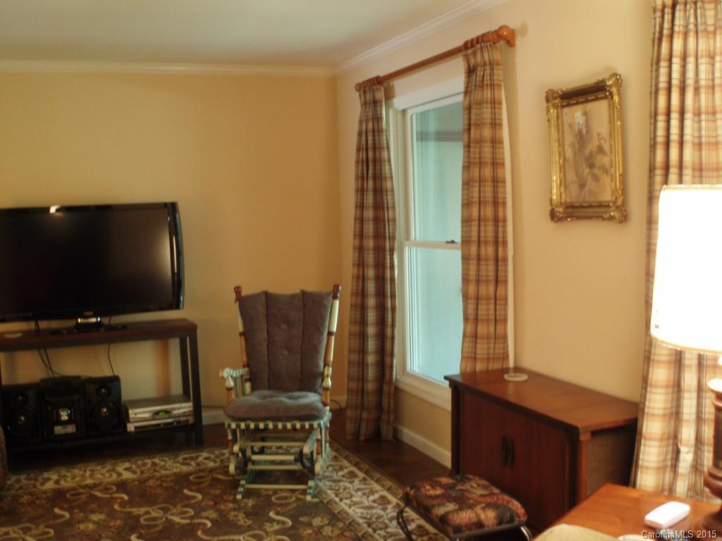 Country Club Heights - Residential