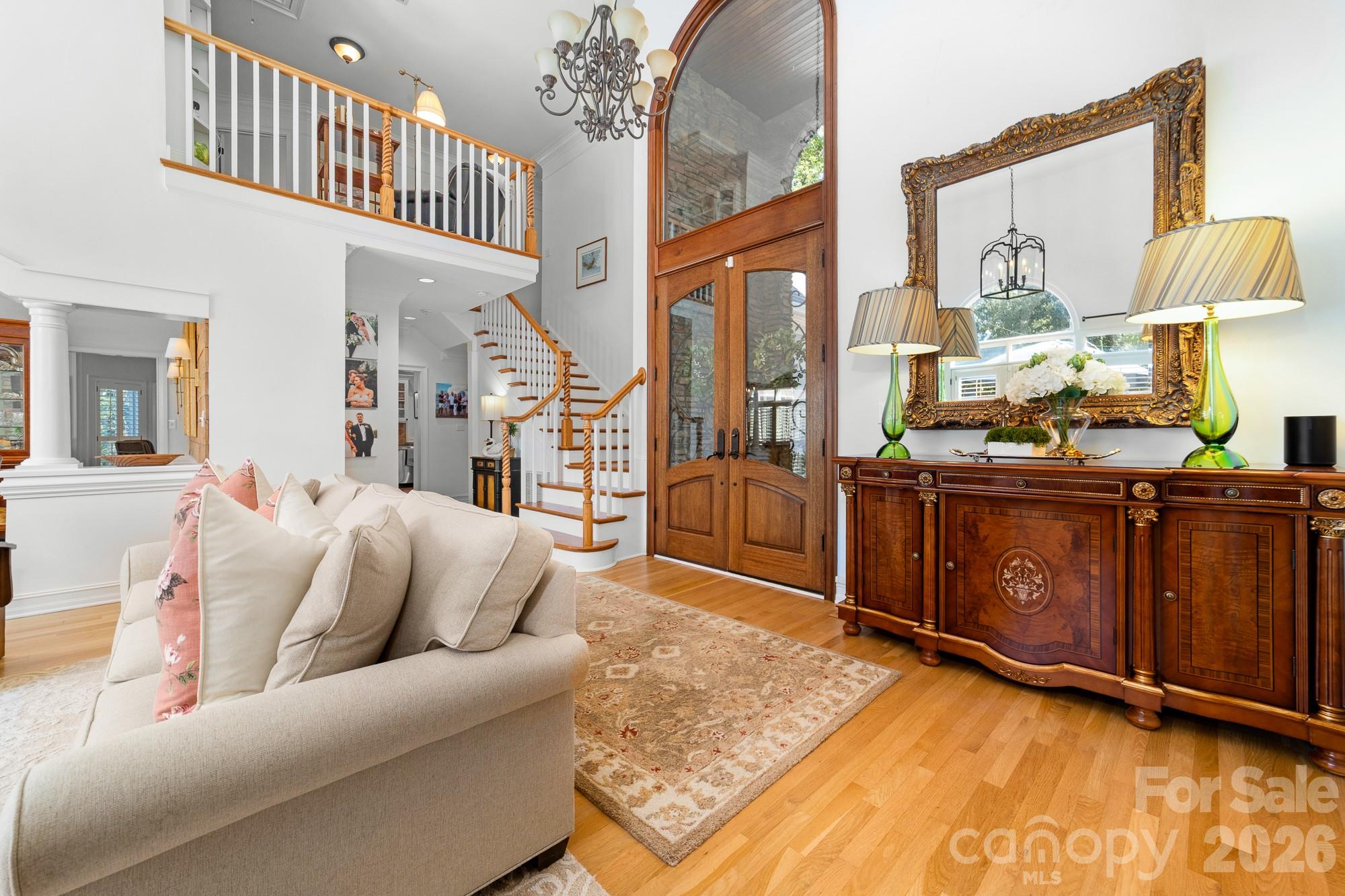 21300 Blakely Shores Drive