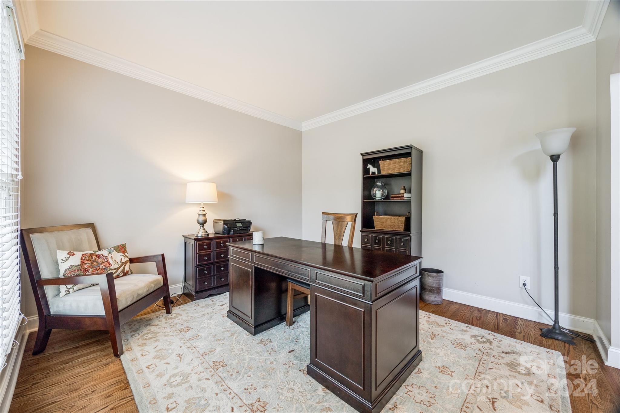 Lake Shore - Residential