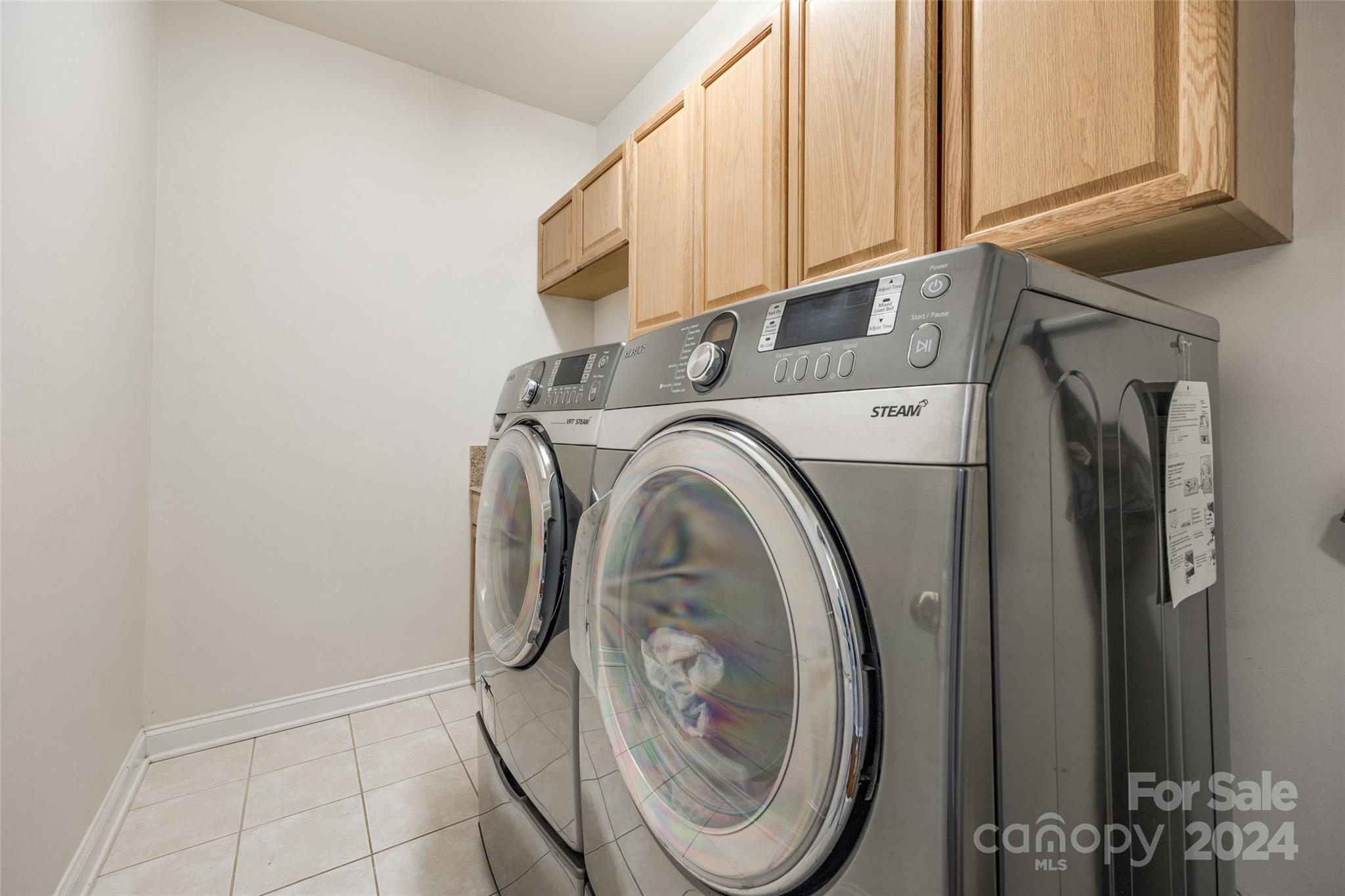 Lake Shore - Residential