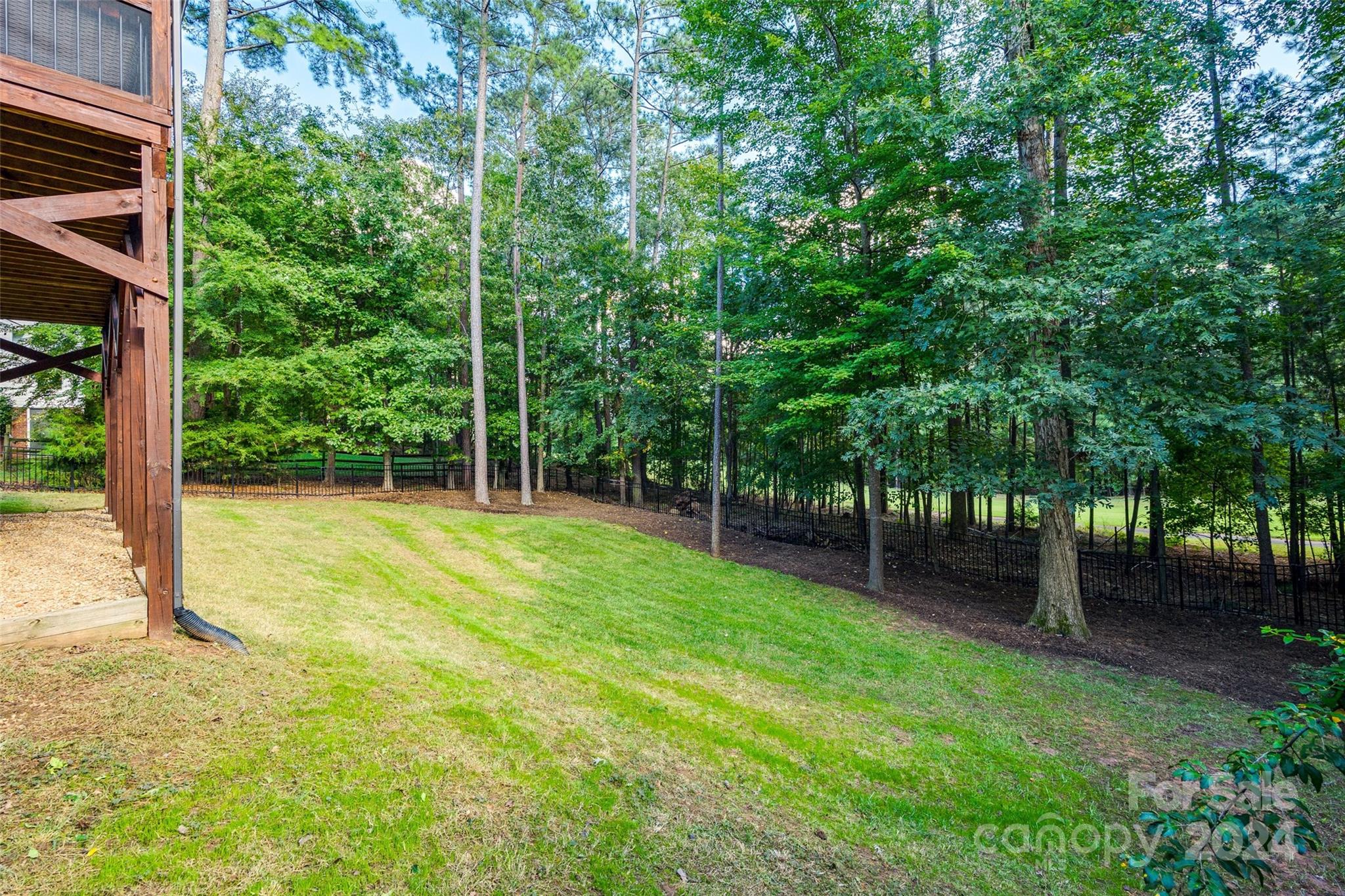 Lake Shore - Residential