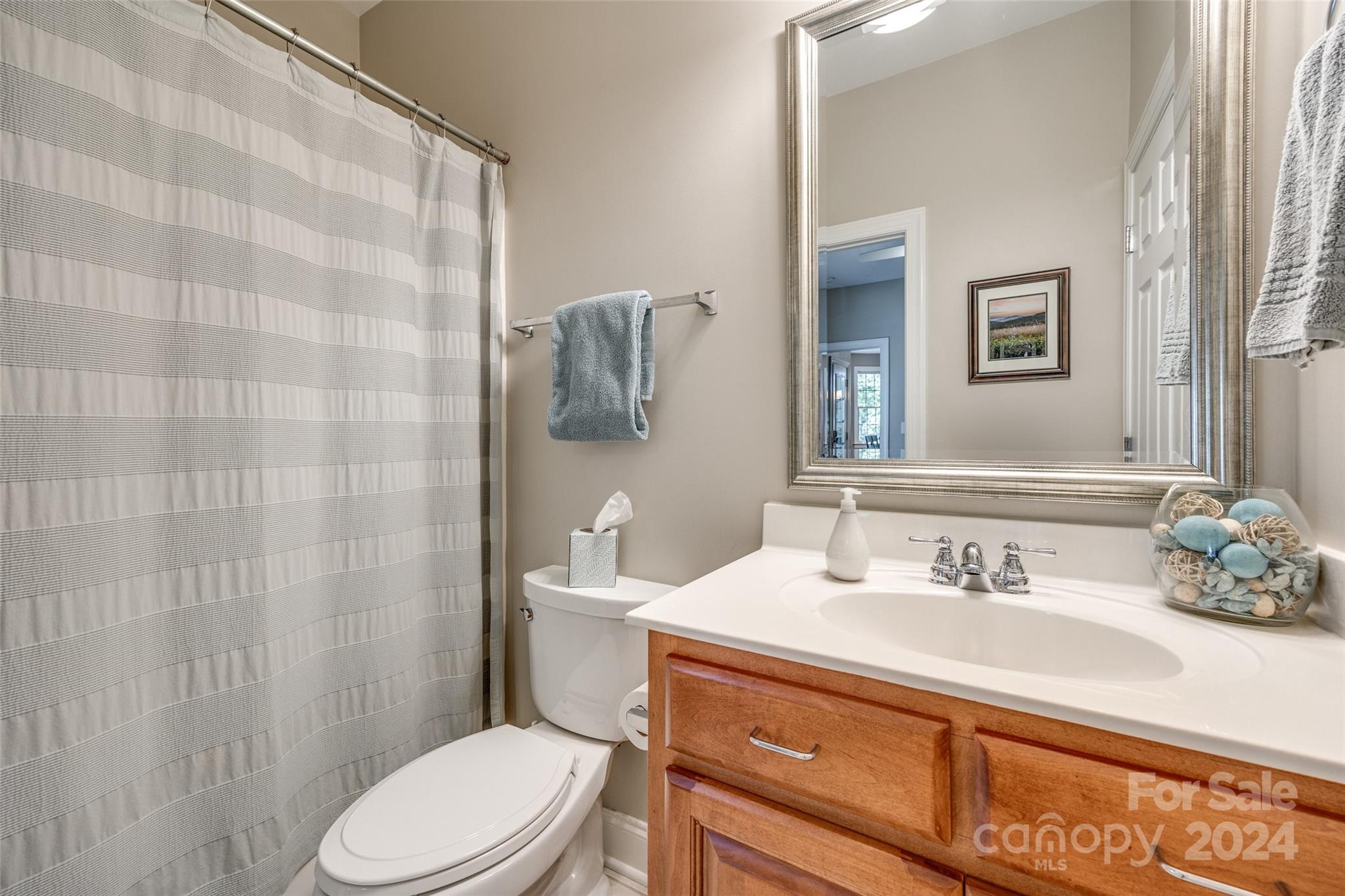 Lake Shore - Residential