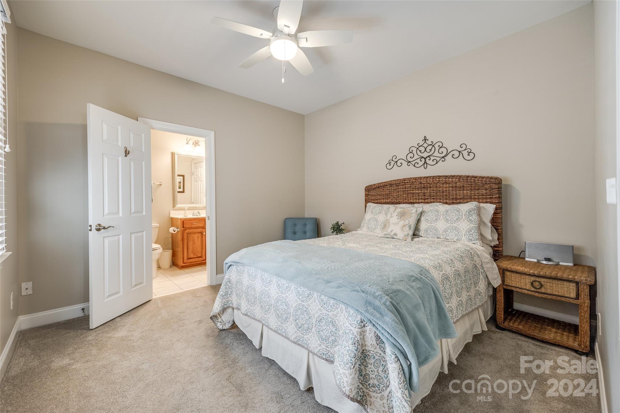 Lake Shore - Residential