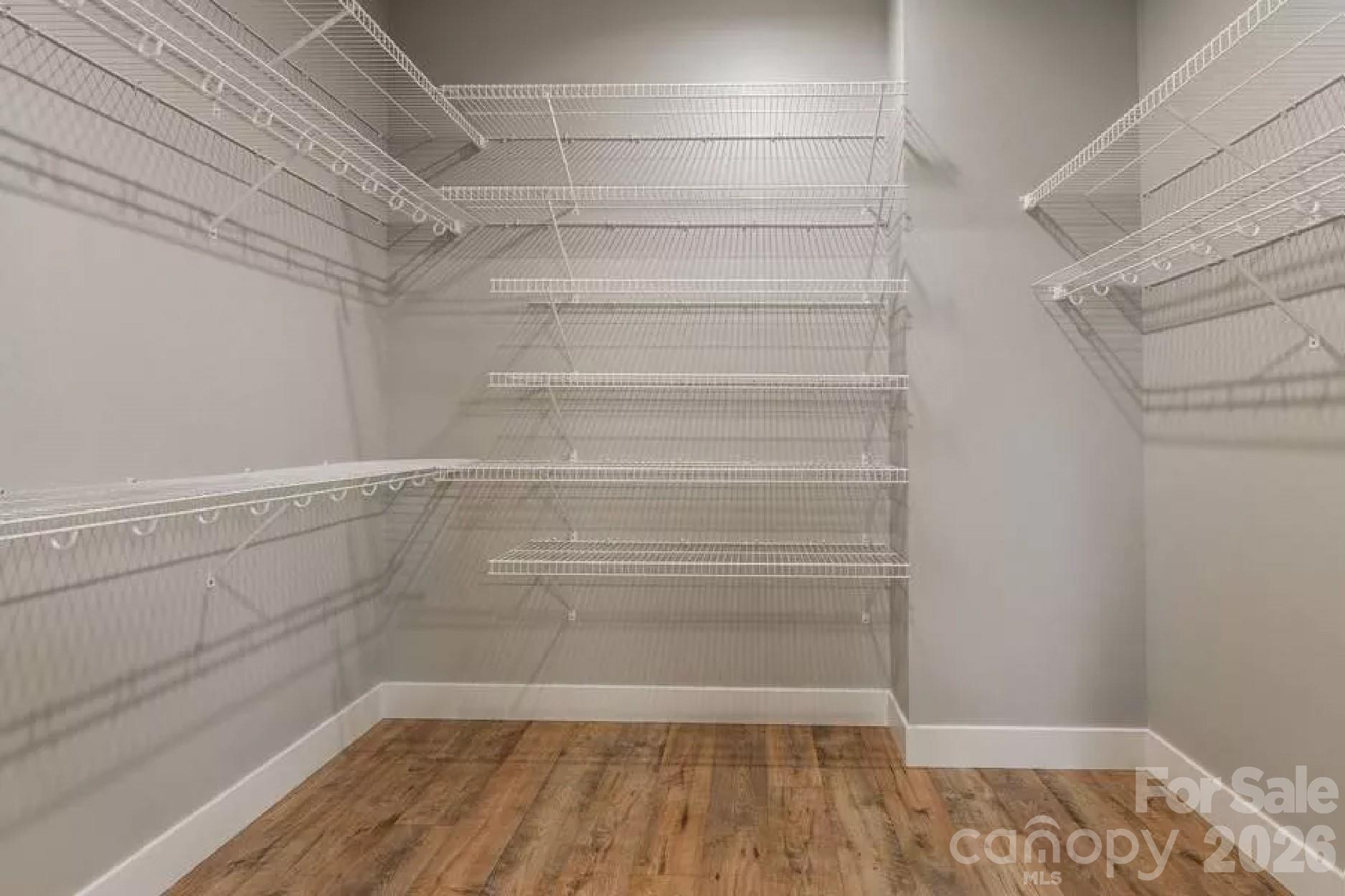 Waterfront Harbor - Residential