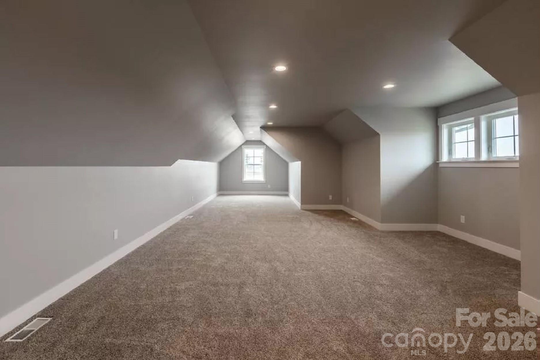 Waterfront Harbor - Residential