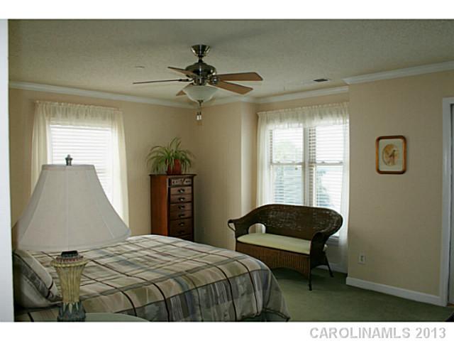 Emerald Point - Residential