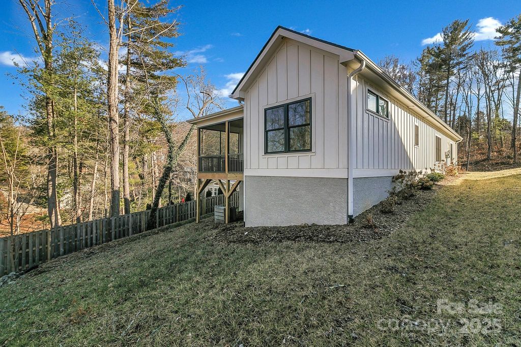 listing image 44