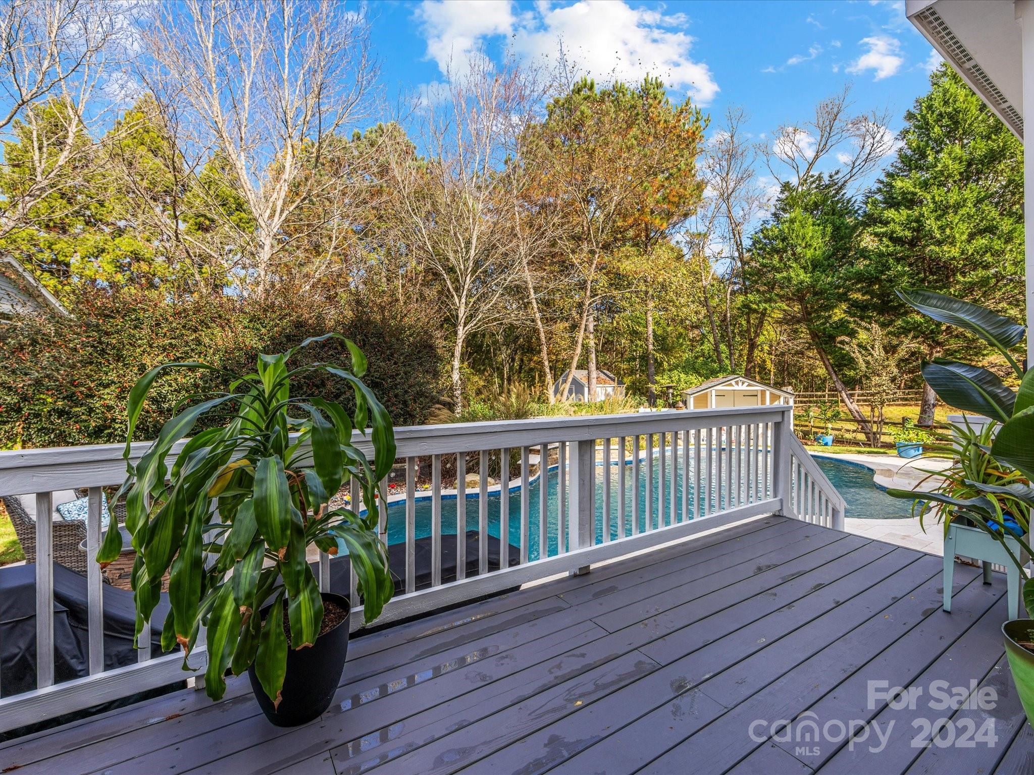 Hunters Run - Residential