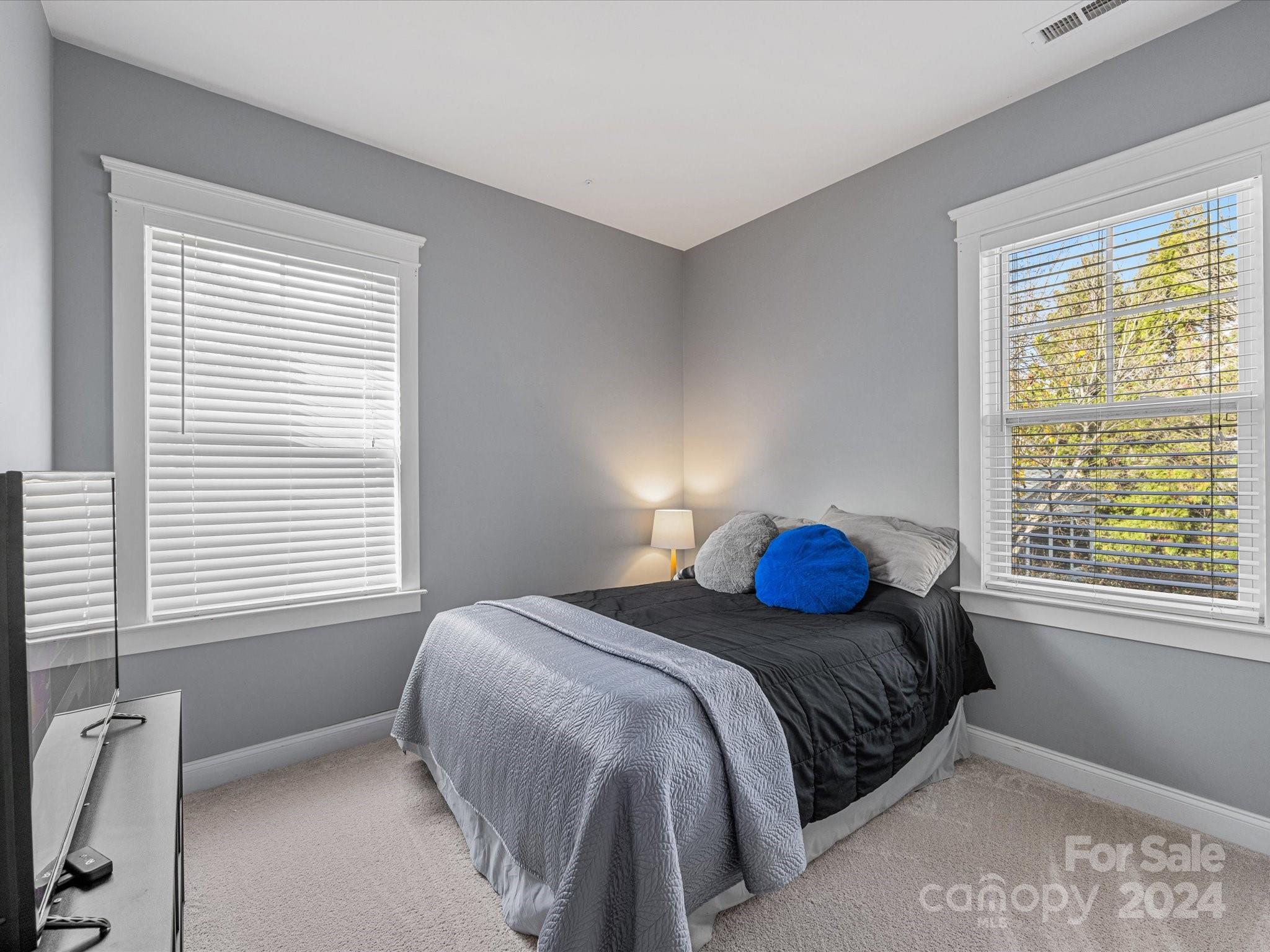 Hunters Run - Residential