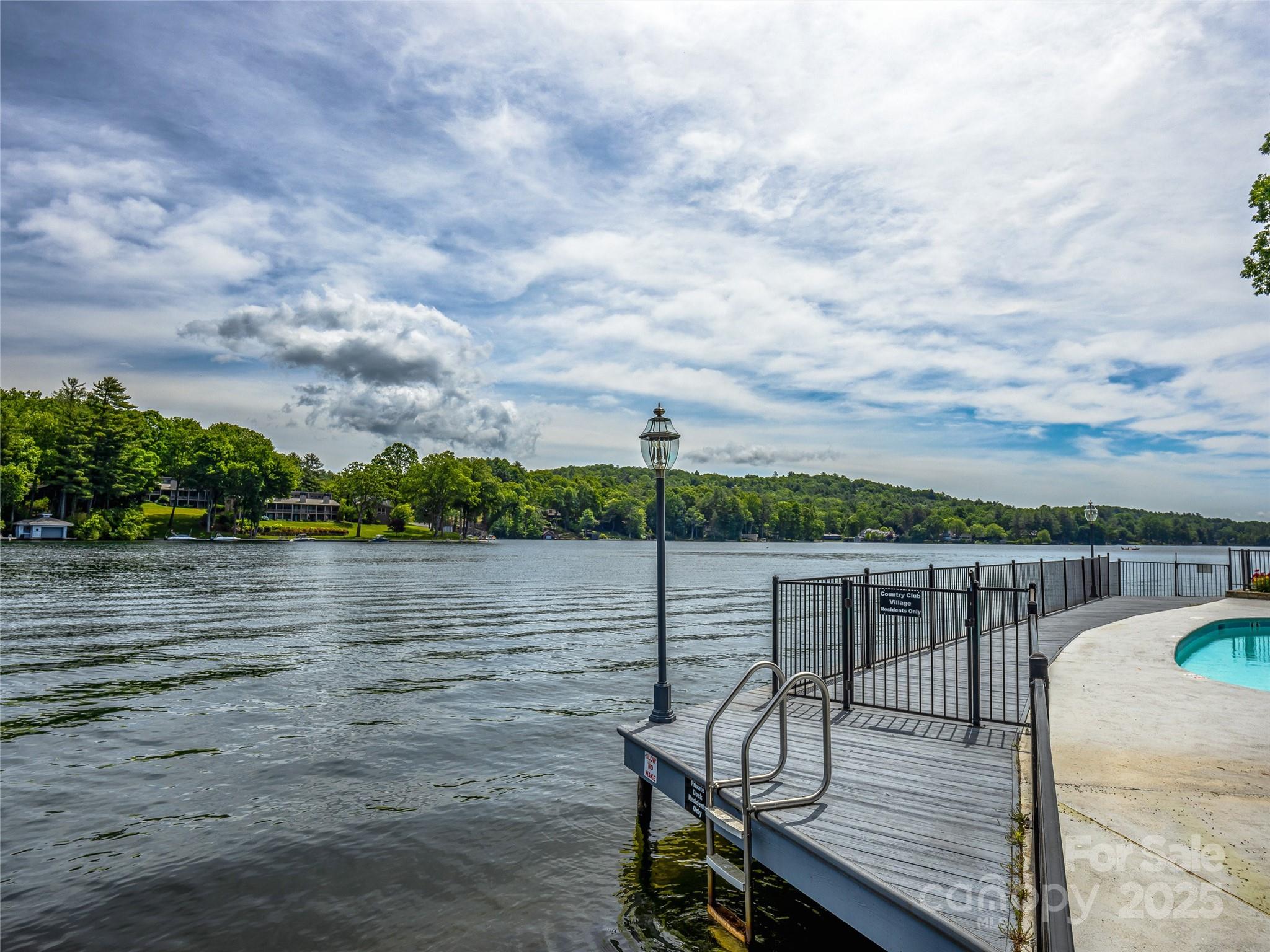 Lake Toxaway Estates - Residential