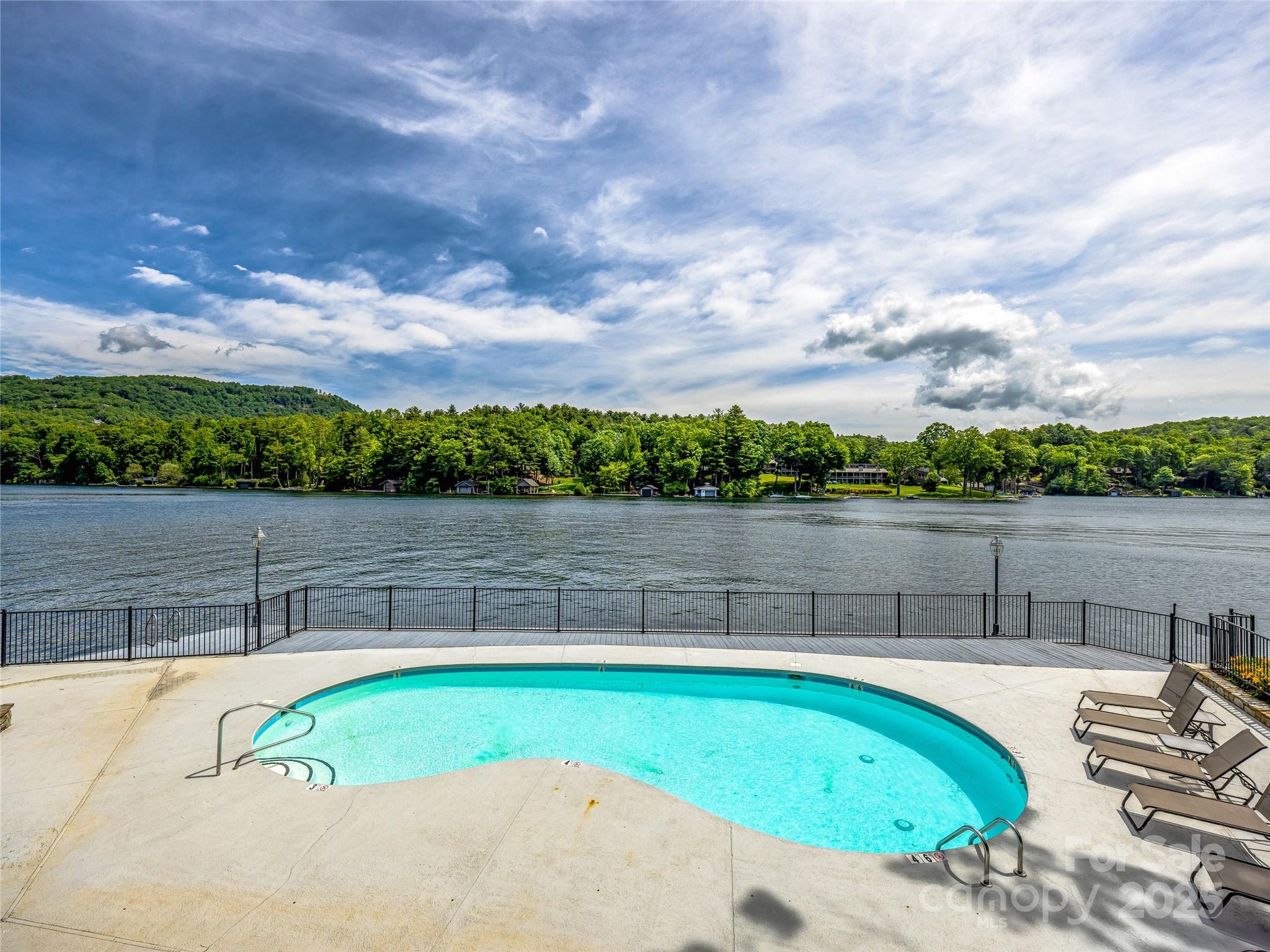 Lake Toxaway Estates - Residential
