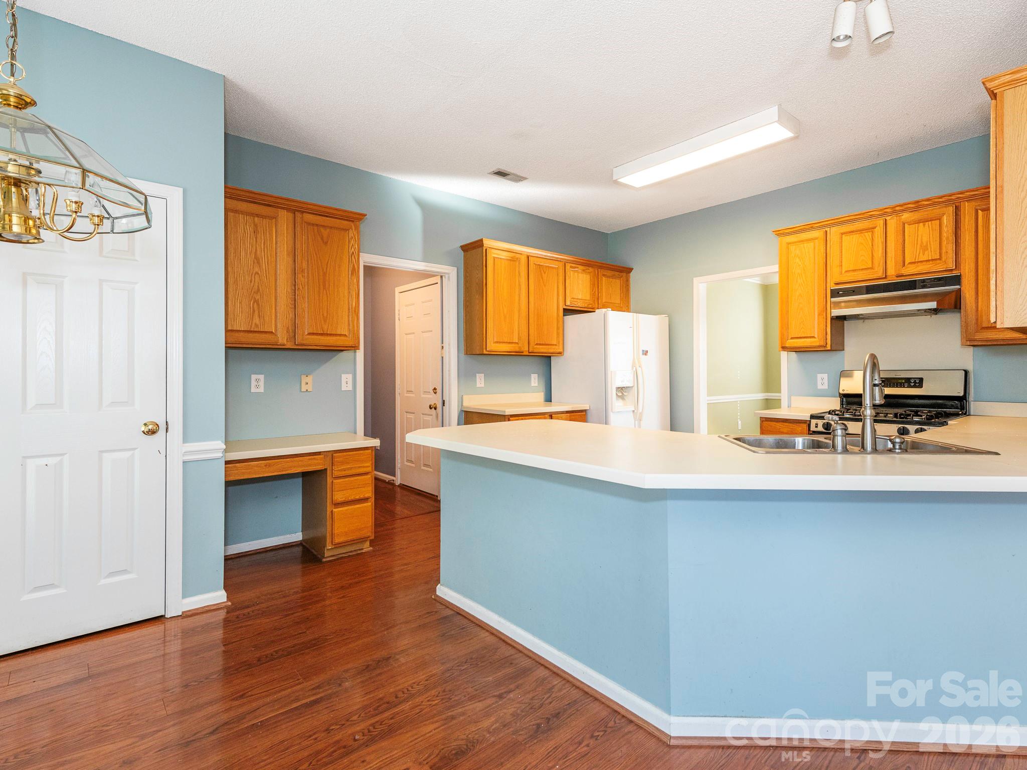 3359 Garrett Drive SW